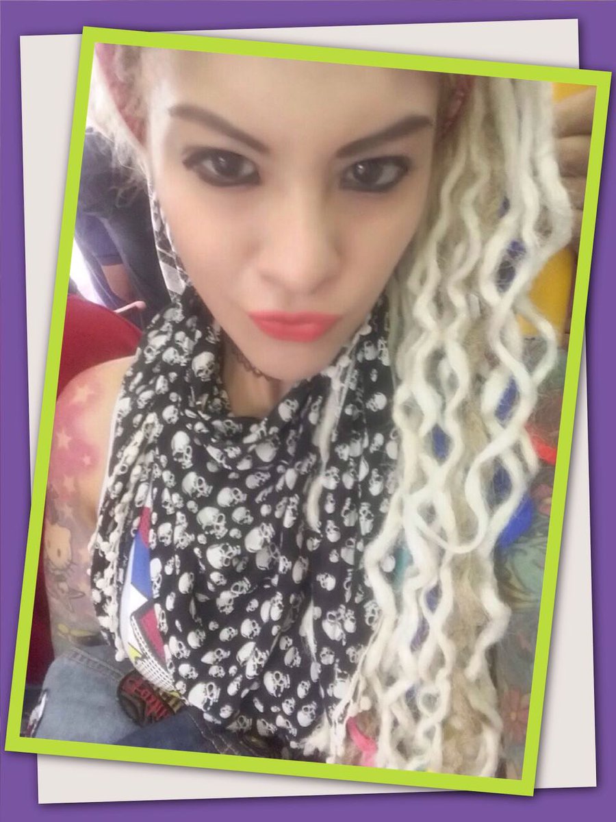 soyazulcarrizo's tweet photo. Hay Equipo,Este Viernes podes escuchar lo nuevo♡ en mis canales oficiales YouTube: https://t.co/THPripZxzL
Spotify: https://t.co/rnq9QPBaum https://t.co/jRFhs1W588