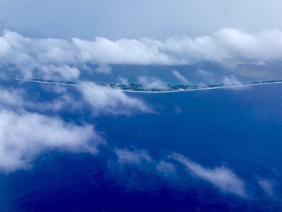 BakhodirAB's tweet photo. #Tuvalu in one tweet: Atolls on the frontlines of climate change, warm people, stunning sunsets and #fatele! https://t.co/E7oN6cfEXw