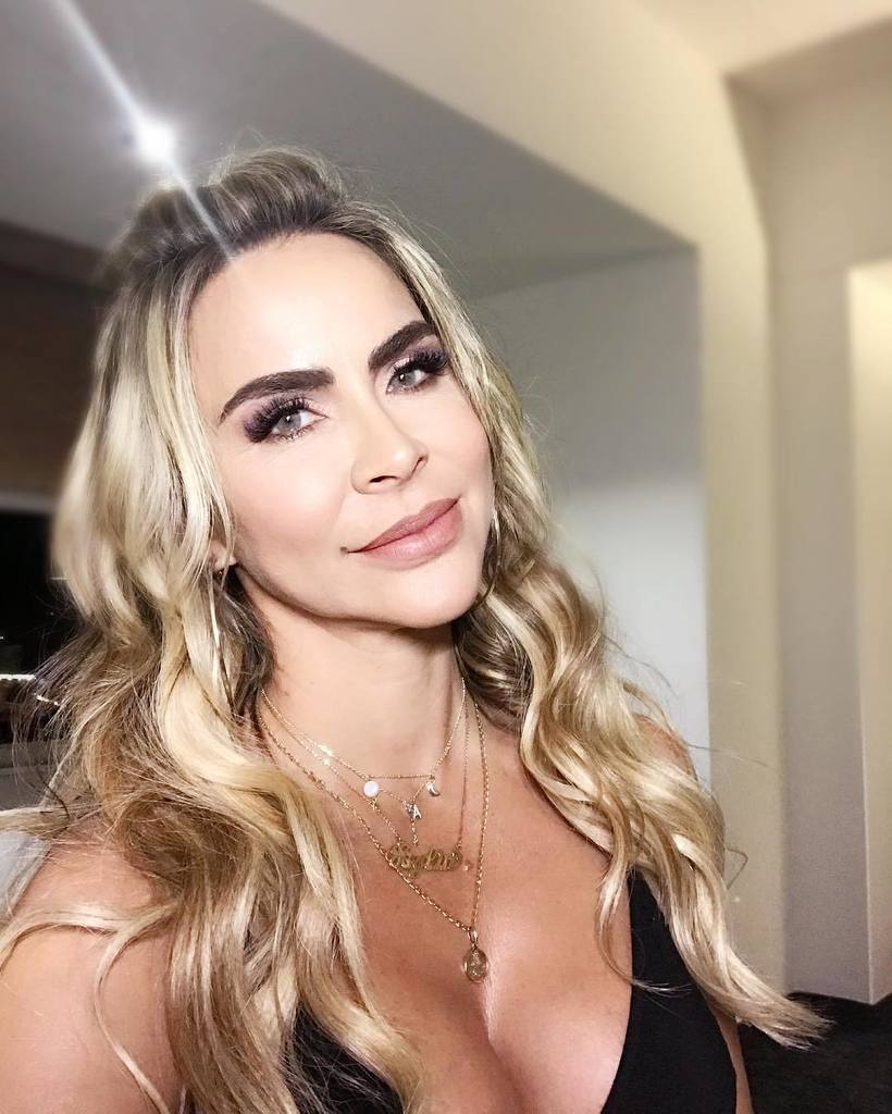 Aylin_Mujica's tweet photo. #ready4tonight IG https://t.co/xndwxwirHU