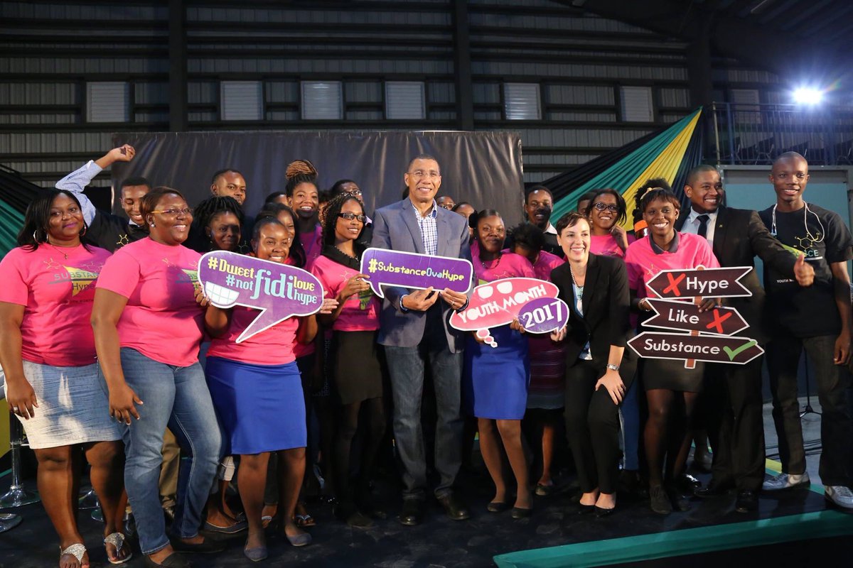 AndrewHolnessJM's tweet photo. If we listen to the backward discourse we will remain a backward society. I will not allow backward thinking people to hold down my beautiful country.
I am happy that our young people are being agents of change and are changing the discourse.
#OPMLive #PMYouth https://t.co/NE38jG4pZM