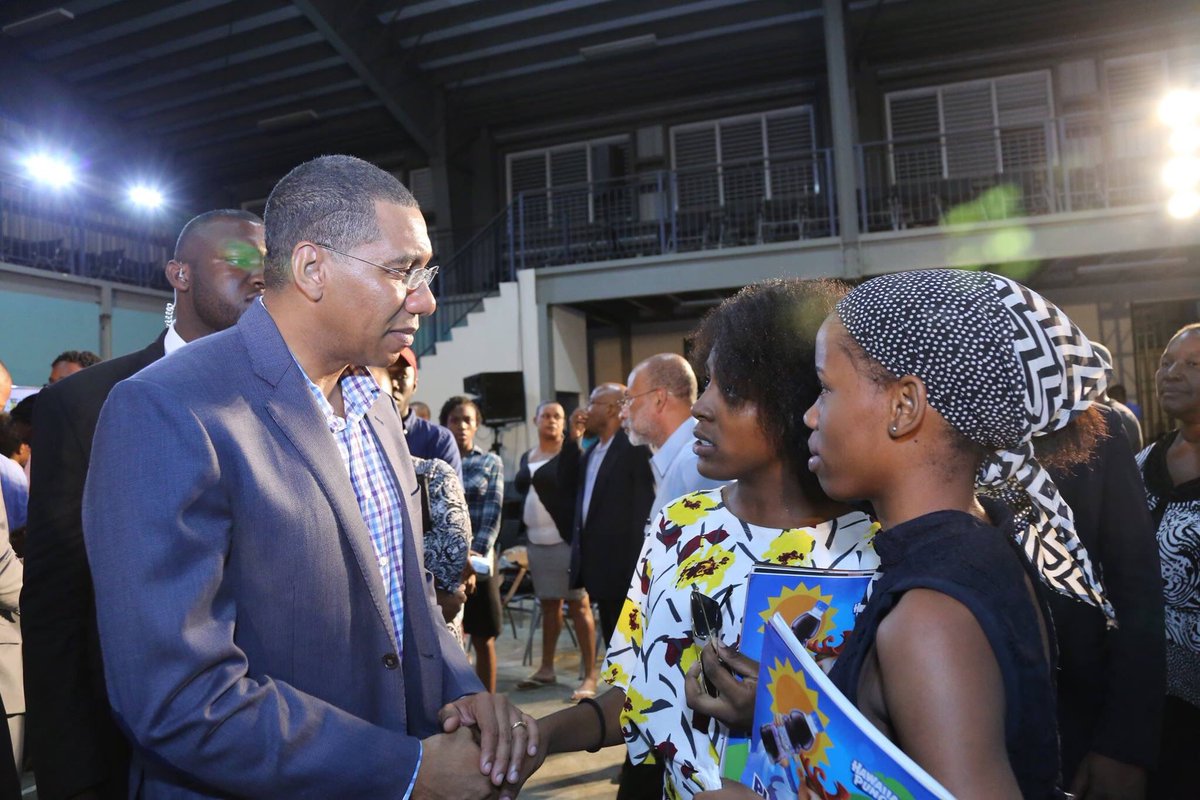 AndrewHolnessJM's tweet photo. If we listen to the backward discourse we will remain a backward society. I will not allow backward thinking people to hold down my beautiful country.
I am happy that our young people are being agents of change and are changing the discourse.
#OPMLive #PMYouth https://t.co/NE38jG4pZM