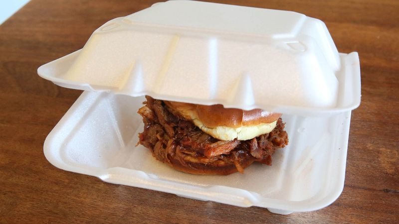 Styrofoam Clamshell Hiding Exquisite Pearl Of Pulled Pork Sandwich trib.al/M7z5nnp