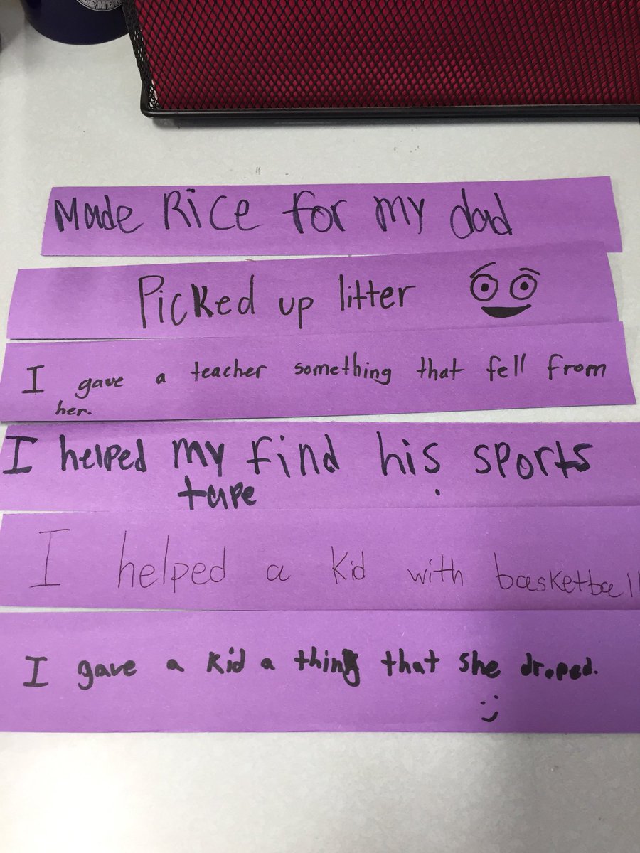 BrainGymLady's tweet photo. Kindness!  Kindness chain notes from kids and cupcakes for staff from local radio station! #pinewoodrps. https://t.co/Hkh5bCL5Fm