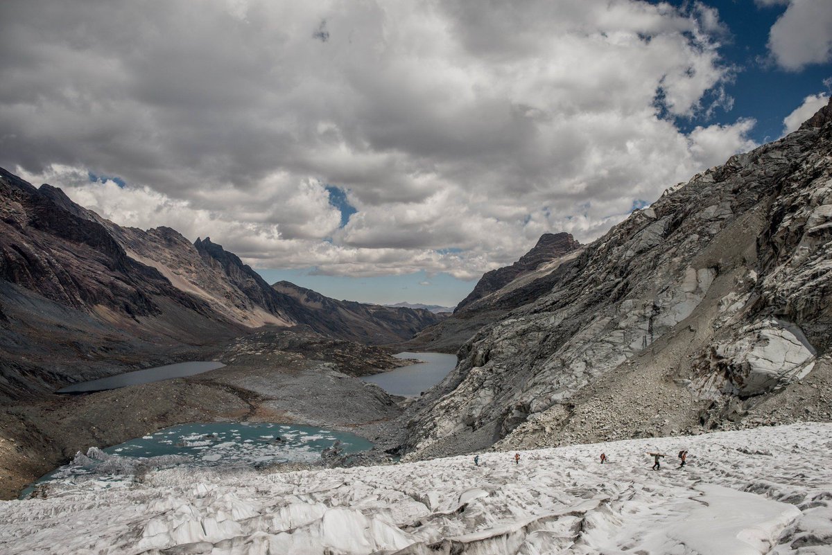 Climate change is melting icecaps in the Andes, releasing water into Peru's deserts, and allowing farmer's to grow more food than ever before. But how long will this last? Read this New York Times article and find out whats happening: buff.ly/2BdwCgU