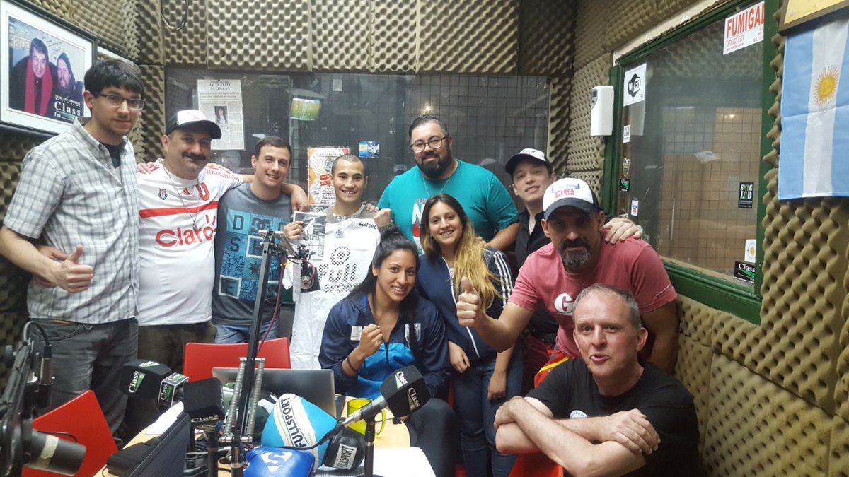 cercadelring's tweet photo. ¿Te perdiste el programa del lunes de #CercaDelRing? Repasa en este link el #PrimerBloque del #Programa135! IMPERDIBLE nota a #MatiasRomero y todo lo que ocurrió el pasado viernes en #Uruuguay! #CDREnTodosLados #CDREnVivo #CercaDelRing
👇👇👇👇👇👇👇👇👇 
https://t.co/L4gEFGEBFF https://t.co/jmmAjxwwiL