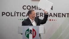 EmilioAlvarezI's tweet photo. A @JoseAMeadeK le bastó unas horas para sacar su auténtico priísta: “háganme suyo” “yo me siento priista” “yo espero representarlos”.

Garantía de continuidad de lo que ha agraviado y lastimado profundamente. De los 1os responsables y cómplices del Pacto de Corrupción e Impunidad https://t.co/8glRcw54z0