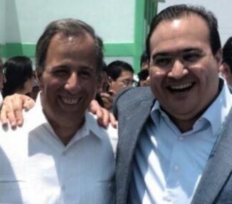 EmilioAlvarezI's tweet photo. A @JoseAMeadeK le bastó unas horas para sacar su auténtico priísta: “háganme suyo” “yo me siento priista” “yo espero representarlos”.

Garantía de continuidad de lo que ha agraviado y lastimado profundamente. De los 1os responsables y cómplices del Pacto de Corrupción e Impunidad https://t.co/8glRcw54z0