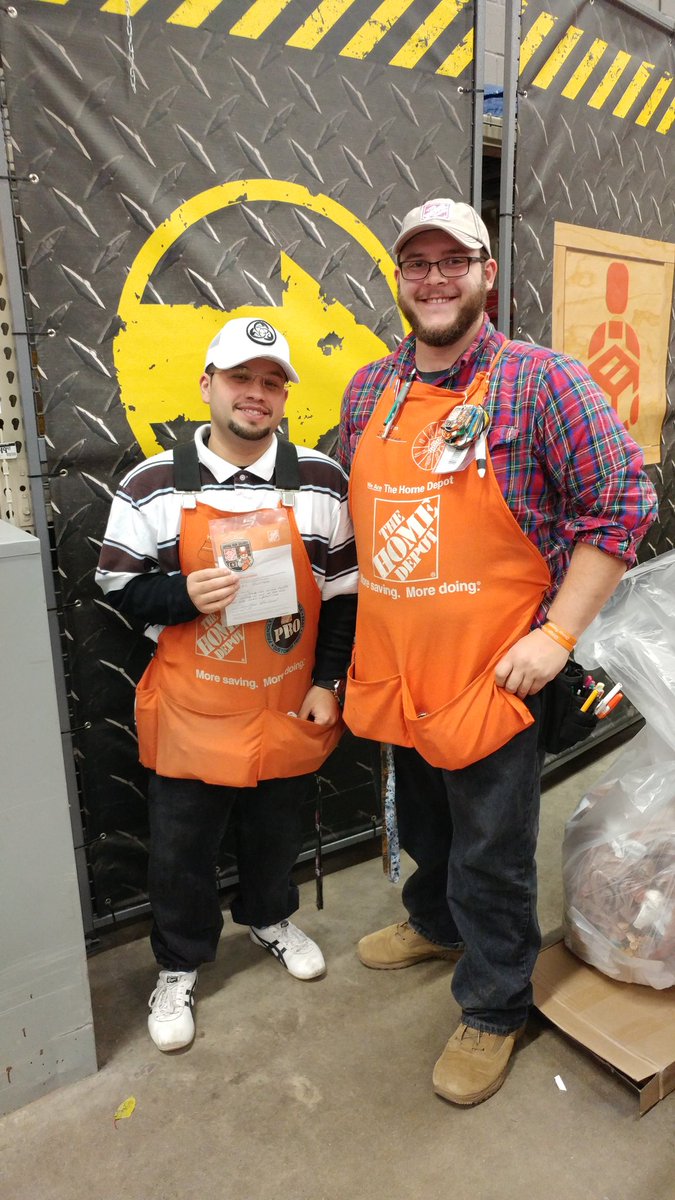 Special thanks to cashier Eli for all his help over Black Friday weekend and my awesome D-31 team at 4607