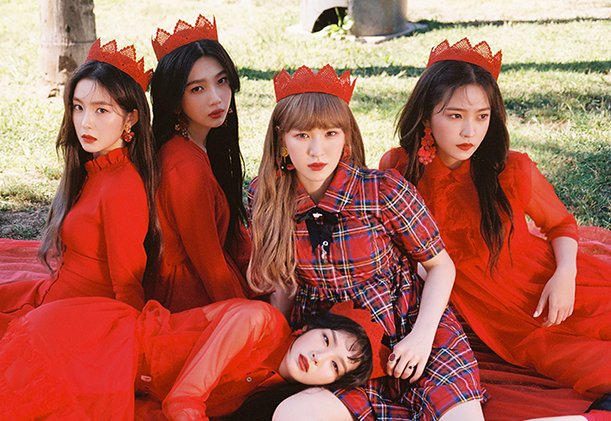 레드벨벳, 한국 걸그룹 최초 미국 빌보드 월드앨범 차트 4회 1위bit.ly/2imq0J4

빌보드 “레드벨벳이 이번 주 빌보드 월드 앨범 차트 순위를 뒤흔들며 반가운 걸그룹 파워를 보여줬다 (…) 수년간 남자 아티스트들만 이룬 기록에 K-POP 걸그룹 최초로 이름을 올리는 영예를 안았다”