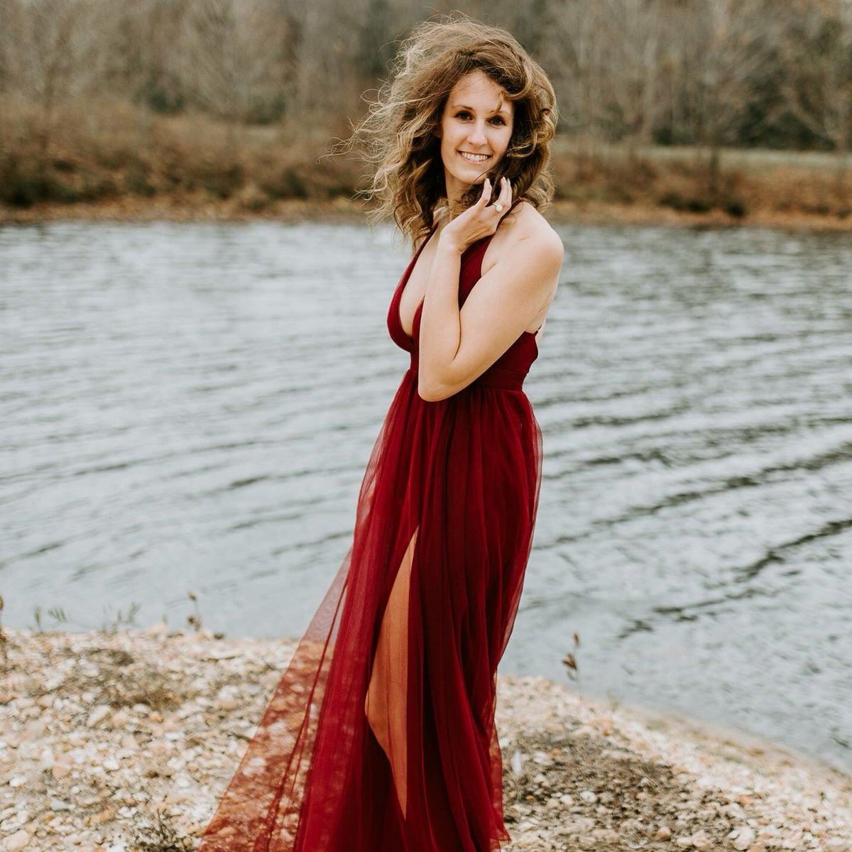 katemer's tweet photo. One of my daughter’s engagement pics. ❤️ #Beautiful #shelookslikeamodel #gorgeous #blessedmama https://t.co/RD22WcIsVw