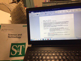 DrewTymec's tweet photo. Lesson planning for tomorrow's fun Gr. 6 lesson plan! Gonna make some stuff fly! #324Learning https://t.co/7CfvZIFpNP