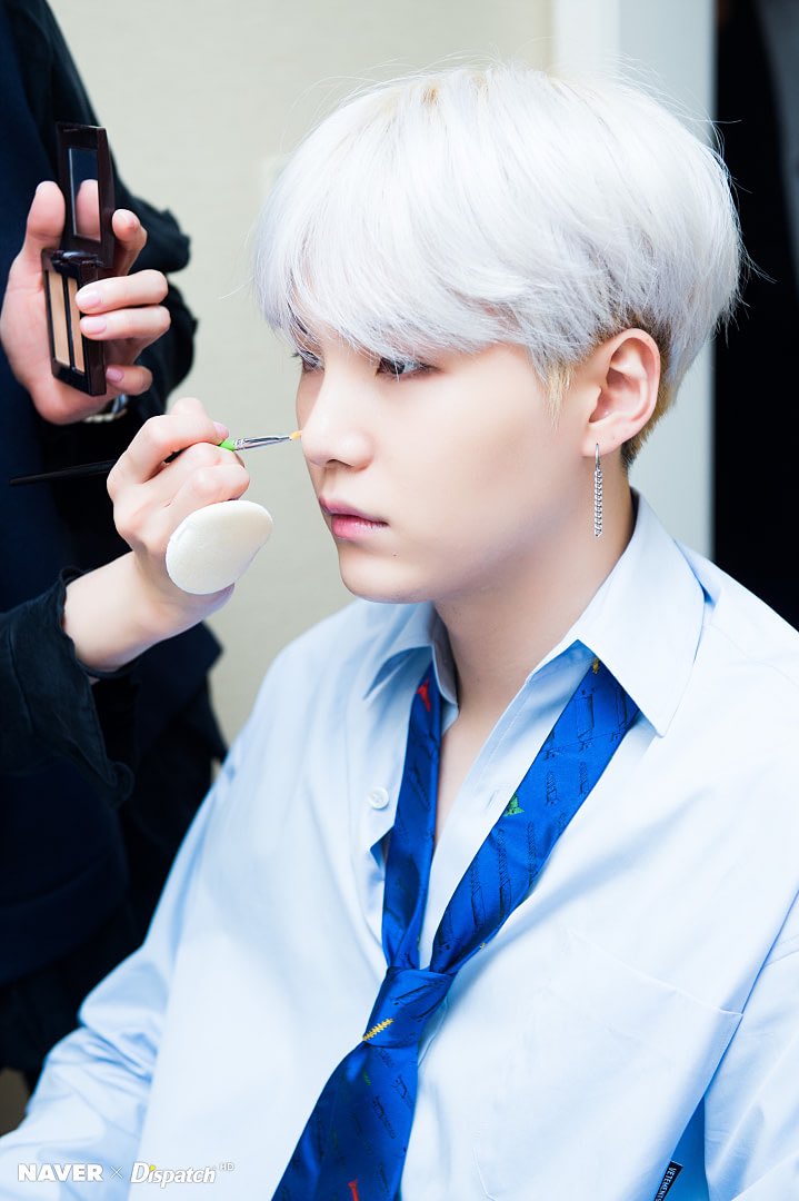 SUGA_th's tweet photo. [NAVER] HD Photos #방탄소년단 #SUGA
(Source. https://t.co/kHHw0q3Muy) https://t.co/SlhA8nutlU