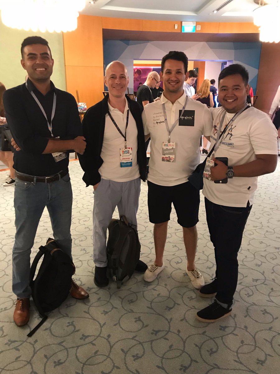 mo_works's tweet photo. Team huddle with @joinindorse at #BlockShowAsia. ๐ Knock em' dead @david_mosk ๐ #BlockShow2017 https://t.co/v7GOn0uLOe