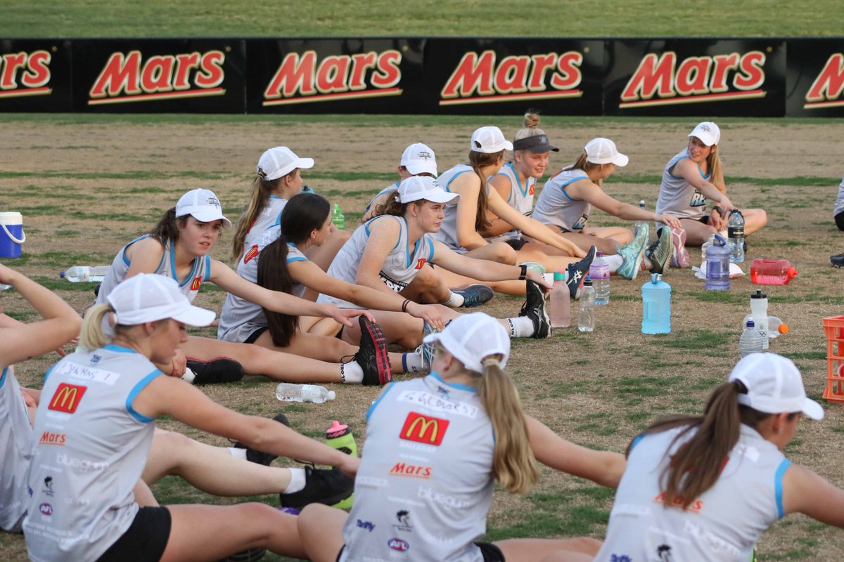 THEY'RE BACK!! | Our 2018 @TACCup Girls training squad returned to the track last night, check out all of the pics here...bit.ly/2i3A1Y5