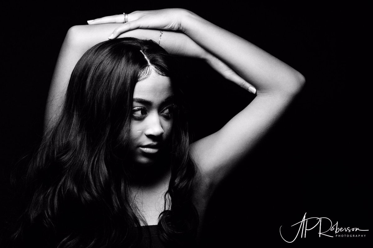 APRobersonPhoto's tweet photo. The awesome @tia__madison Absolutely stunning, keep an eye out for her, she’s going places. #models #aprobersonphotography #portraitphotography #bookme #itakepics https://t.co/9TR00aDtak