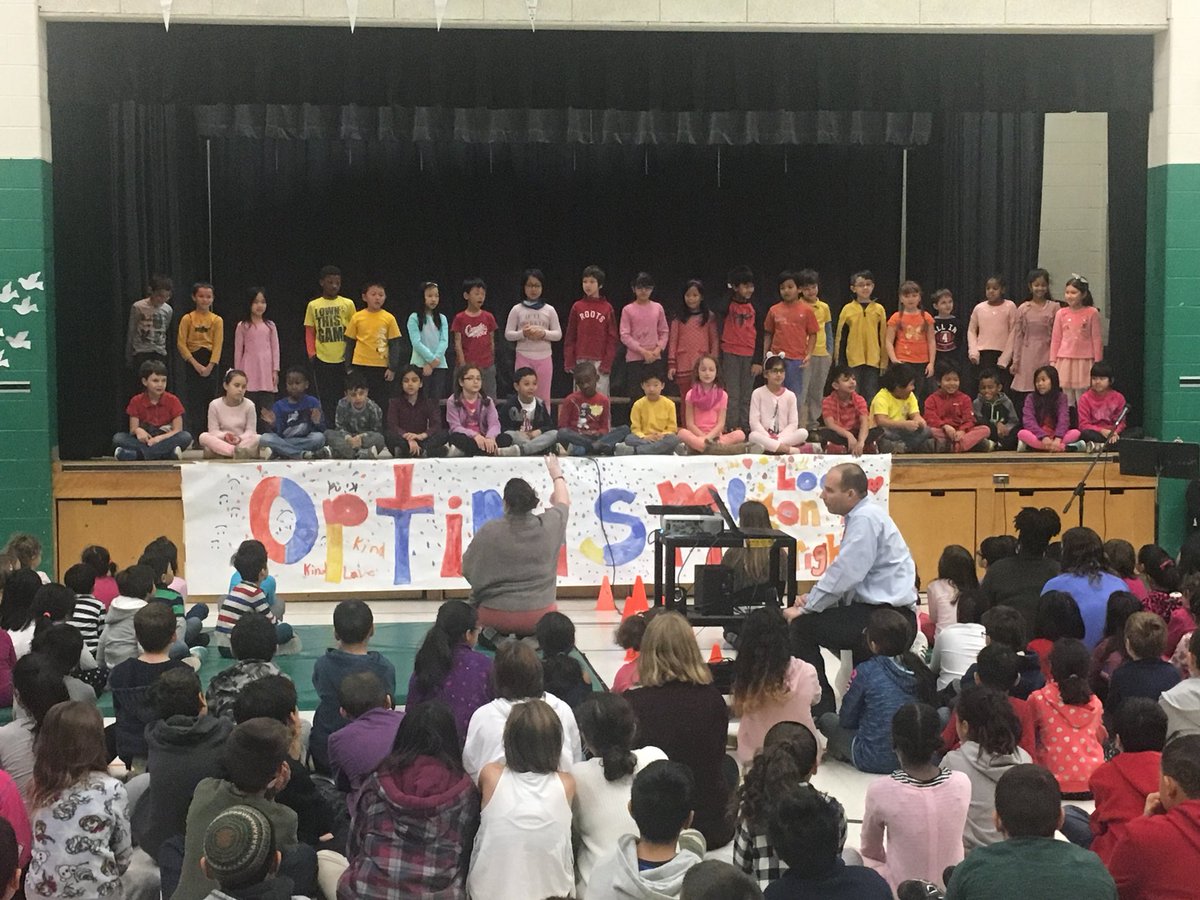 WalterScottPS's tweet photo. Thank you to our grade 3’s and 6’s for showing us the importance of letting the sun shine from our hearts with optimism. https://t.co/jnrTrt7bSf