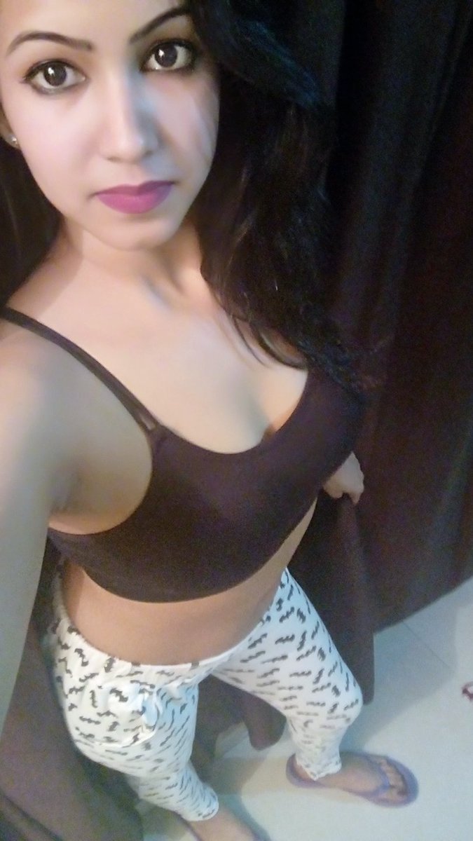 fitabulousmodel's tweet photo. Underestimating me?  I will prove you wrong soon! 
#fitnesshunger #fitnessmantra  #gymbooty #asthetics #bodymotivation #bodyempire #bodygoal #fitnessmodel #fitnlady #motivationalbody #dedication #healthyfood #stayfit #stayhealthy #instashape #fitnessforall #gymforlife #gymfreak https://t.co/mJuYSK3vdi