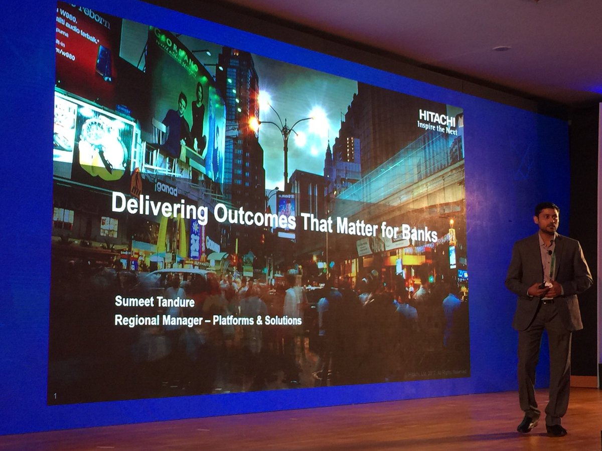rajamaiya's tweet photo. @standure from @HitachiGlobal @HitachiVantara at #FinacleForum 2017 @Finacle @edge_verve . #delivering on #business outcomes that really matter using @HitachiVantara offering for global banks. https://t.co/O2156Yo15H