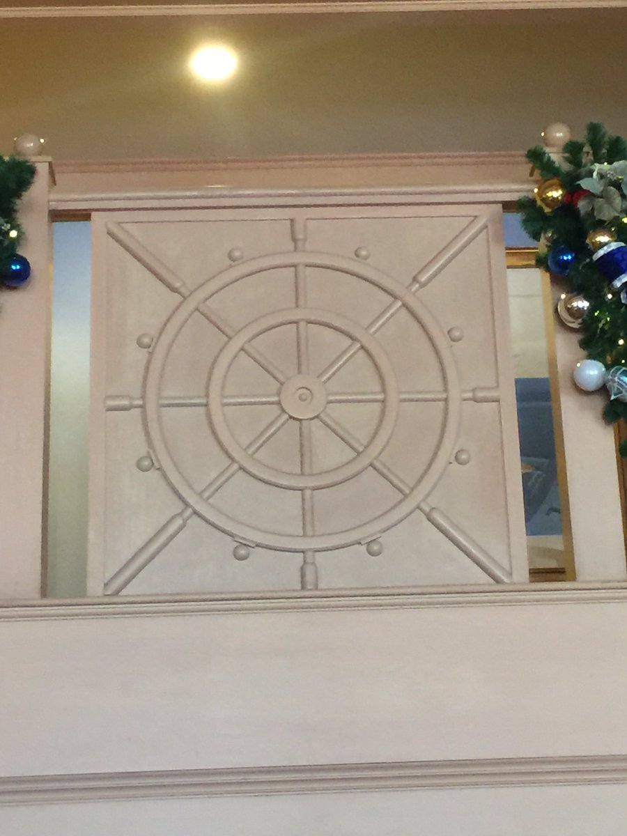 NikaDavis11's tweet photo. When you are Navigating to Excellence, you see signs wherever you go! #BOS360 #COMPASSion #bosproud #ourtheme @boswellhs https://t.co/czfRkBFwDm
