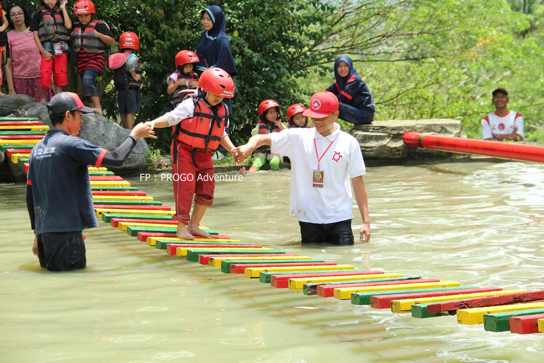 progo_adventure's tweet photo. Petualangan Anak hebat ( 4 )
Info dan Reservasi
WA/Telf 2 : 081511118089
WA/Telf 3 : 085743148452

#progo_adventure#wisatamagelang #flyingfoxmagelang #PetualanganAnakHebat #PAH #progorafting https://t.co/tLbhXBTZr8