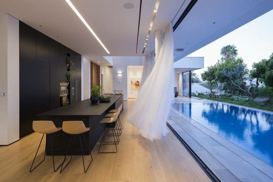 sa_decor's tweet photo. Fenix NTM® is the new innovative decorative surface which is currently making big waves in the décor world, now available through #MaxOnTop .:
https://t.co/TDcz9R6coc
#Worktops #countertops https://t.co/Ps5EdvtvVB