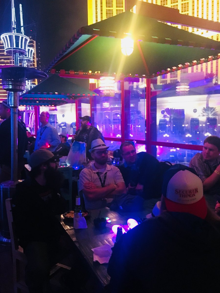 SumoLogic's tweet photo. Havana Nights in full swing! #reinvent #sumoslots #aws https://t.co/0TUZuAteJ6