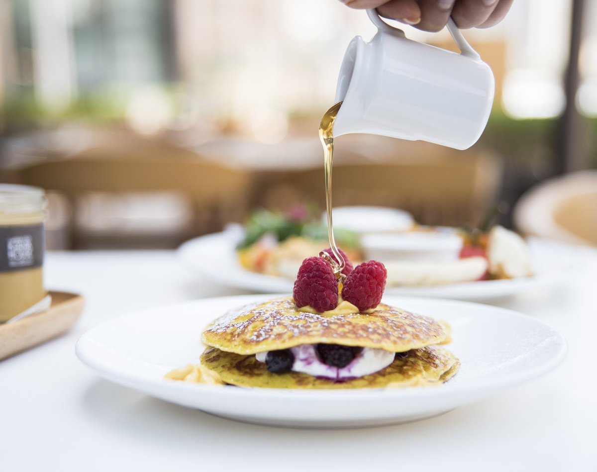 KarakHouseUAE's tweet photo. لا شيء أحلى من عطلة نهاية الأسبوع مع جباب بانكيك
Weekends are for Chebab Pancakes 😍 https://t.co/xGYCfg0A6R