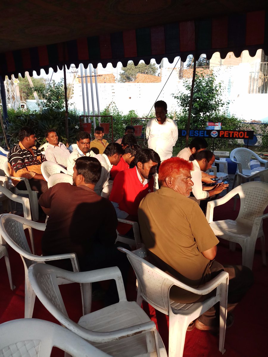 Sandeep_HPCLSCZ's tweet photo. Auto Rickshaw Customer meet at Hyderabad yesterday in presence of GM-Loyalty, DGM-Retail SRO and ZC-Loyalty SCZ. Enrolled Auto drivers in APBL and Refuel digital. https://t.co/sV5wmGHC5d