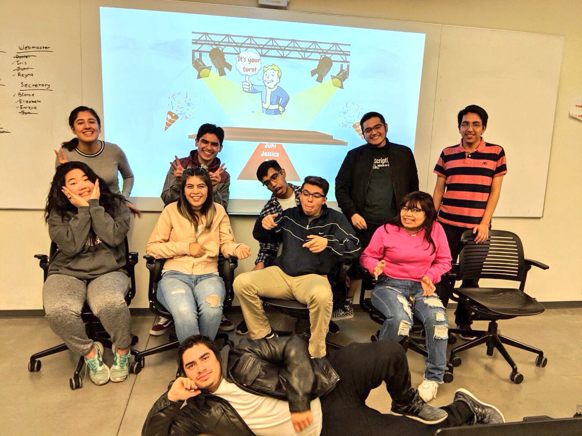 herScriptCS's tweet photo. I present to you our new HerScript officers 💚 
 President: Juhi Park 
 Vice-President: Jessica Rios 
 Secretary: Enrique Pesqueda 
 Webmaster: Iris Manriquez 
 Treasurer: Daniel Morales 
Amazing individuals ready to accomplish great things! 👏 https://t.co/a7mM7ZKz6N