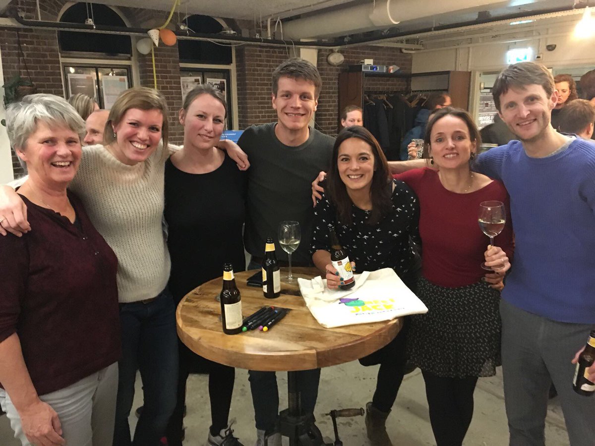 Gisteren namen we afscheid van onze co-founder en #livinglegend <a href="/kvhalder/">Kaline van Halder</a> Enorm bedankt voor alles en veel succes met je nieuwe onderneming #MeetJack ! <a href="/ZonderGrenzen/">OndernemenZonderGren</a>