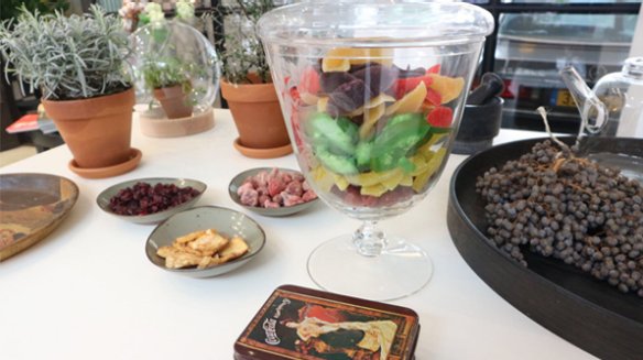 CocaCola_Nieuws's tweet photo. Tijdens een OPEN ochtendsessie met @Goedinfood gingen studenten en professionals uitgebreid in gesprek over foodtrends, smaak en suikerreductie. Lees hier meer: https://t.co/mL9frQzQNR #CocaColaOPEN https://t.co/ARGAXDud2A