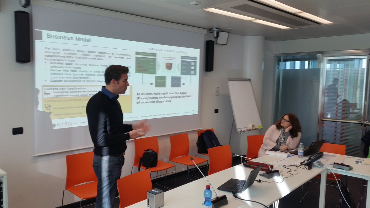 MBAC14's tweet photo. #S3lab #emergingindustries hyris limited  nice innovative #startup shows its molecular diagnostic device @EEN_EU #smartspecialisation

 molecular diagnostic device https://t.co/myWQJ4dvx4