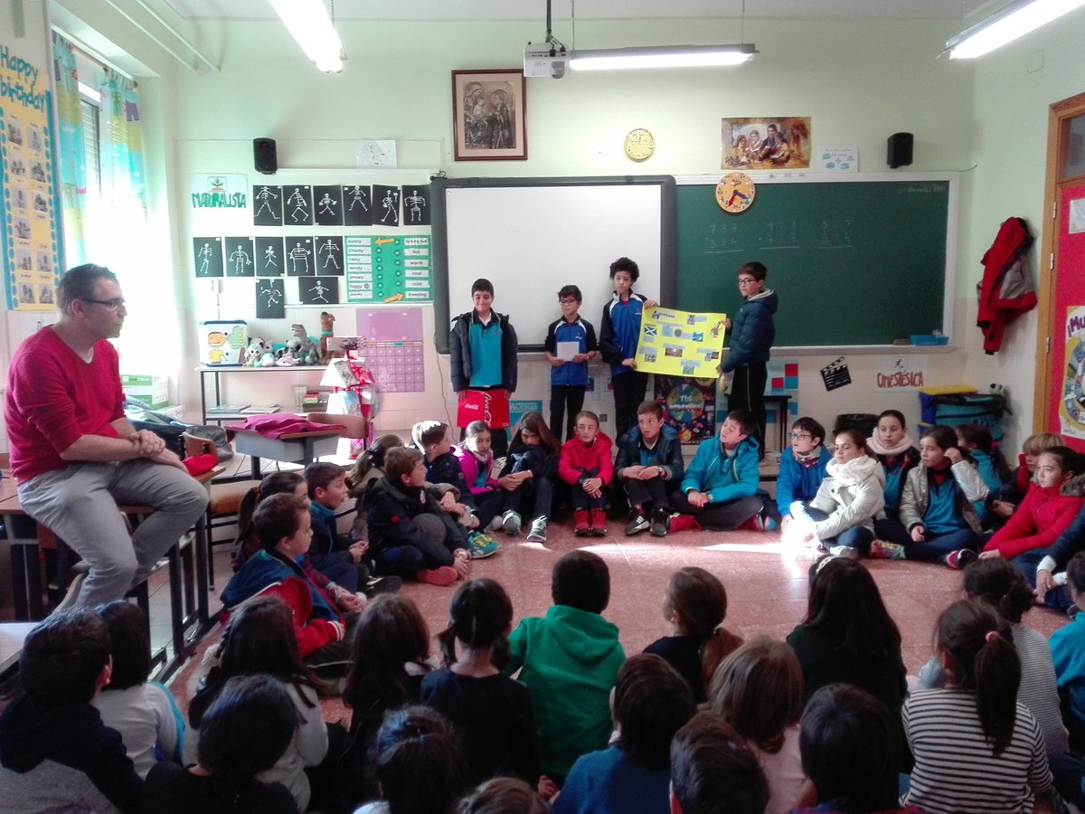 Marsa5pri's tweet photo. Presentamos nuestro proyecto de Escocia en 2C #Salamancaenruta  #iApprendo #maristas https://t.co/wEcRV6dGjx