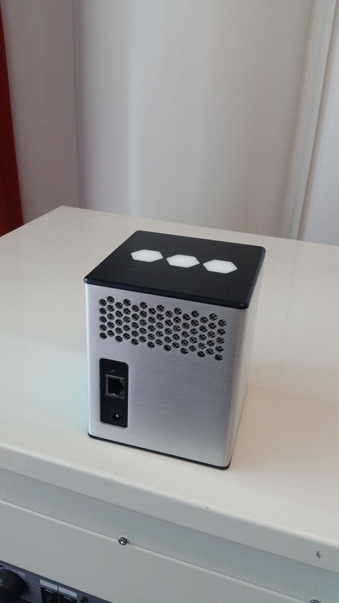 MBAC14's tweet photo. #S3lab #emergingindustries hyris limited  nice innovative #startup shows its molecular diagnostic device @EEN_EU #smartspecialisation

 molecular diagnostic device https://t.co/myWQJ4dvx4
