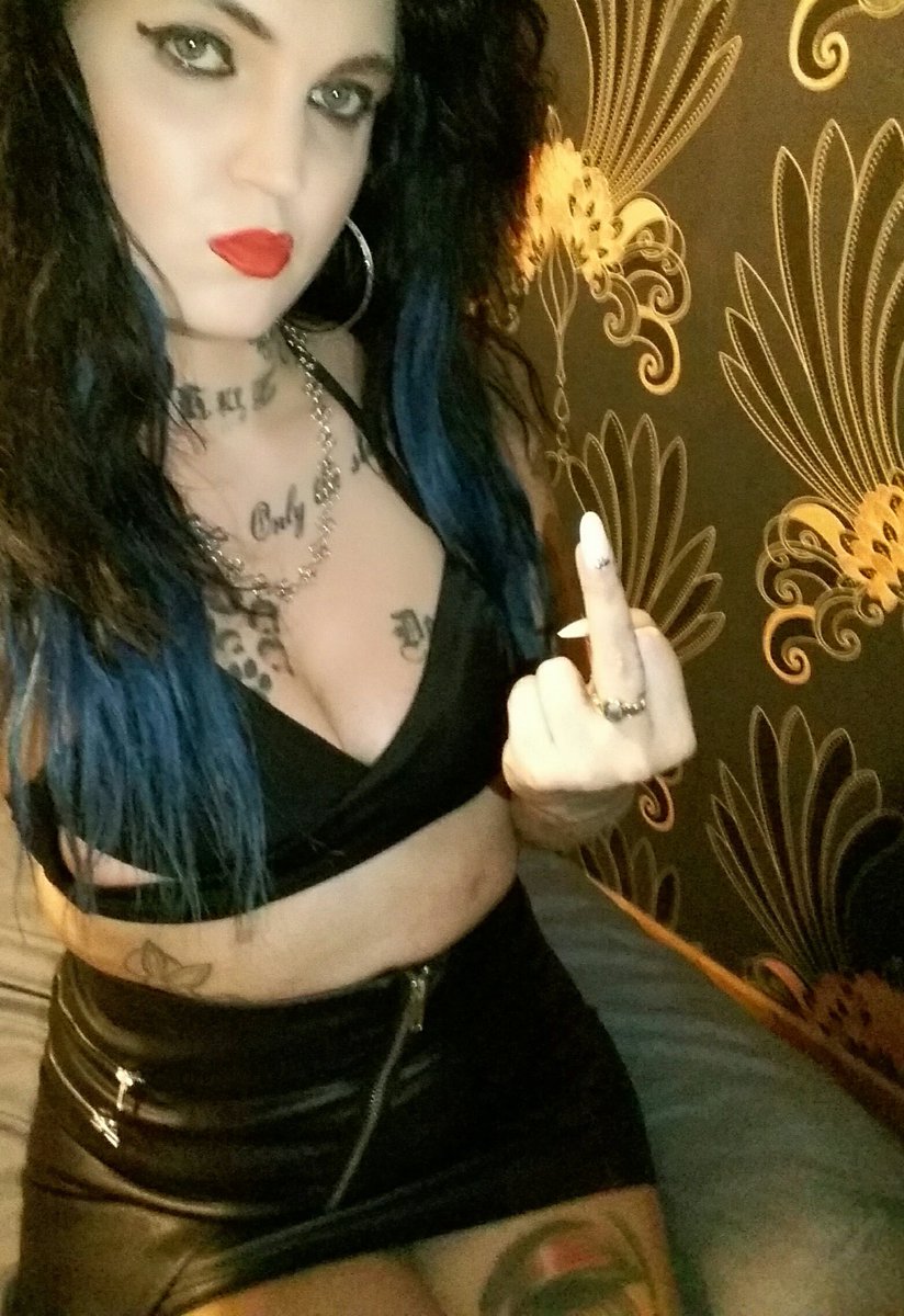 GoddessInked29's tweet photo. It's nearly SPOIL YOUR DOMME TIME 😍😍 time to step up show your domme you care I'll be offline most of today but I do LOVE surprise tributes keeps me ☺ #findom #goddess #worship #tributedetails #stepupstepup https://t.co/NGhQyq8lEh