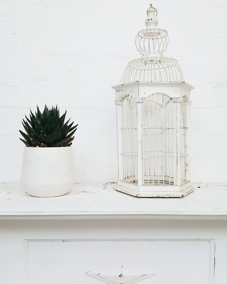 HuddleStudios's tweet photo. Little details at @HuddleStudios!

#photography #studio #london https://t.co/87OG4FVo2s