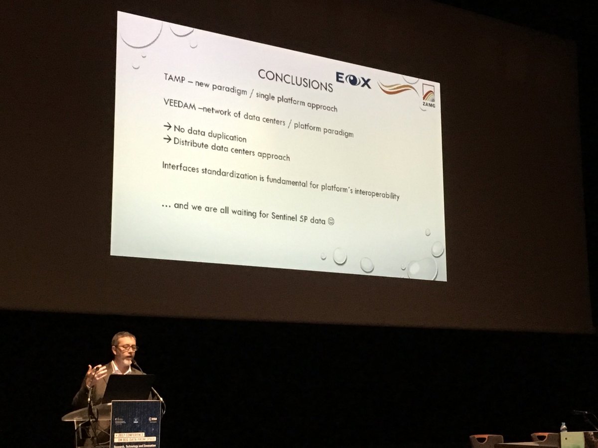 twitt_mfv's tweet photo. Very convincing demonstration that standards allow real interoperability @stefanonata @opengeospatial #BiDS17 Future is already there https://t.co/iSqKZjlocN