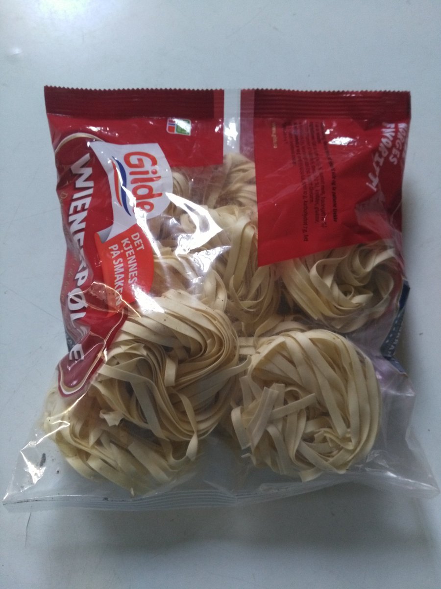 Vicky_LinZhen's tweet photo. For a America clients. Noodles Packing Machine. Now lot of market packaging this product by manual. This machine is fully automatic. https://t.co/WiXJkSDYKd