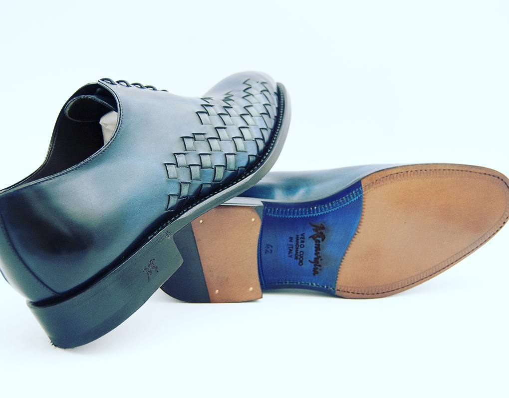 RobsBalestra's tweet photo. MERAVIGLIA news MeravigliaProject news - MERAVIGLIA tailor made every months new models #shoes new orders #TailorMade #shopping #Meraviglia #Italy #meravigliaproject #ankleboots #equestrian #dress #madeinitaly #fashion #horse #showjumping #horsesofinstagram #destinazionemarc… https://t.co/OYr820E0Nr