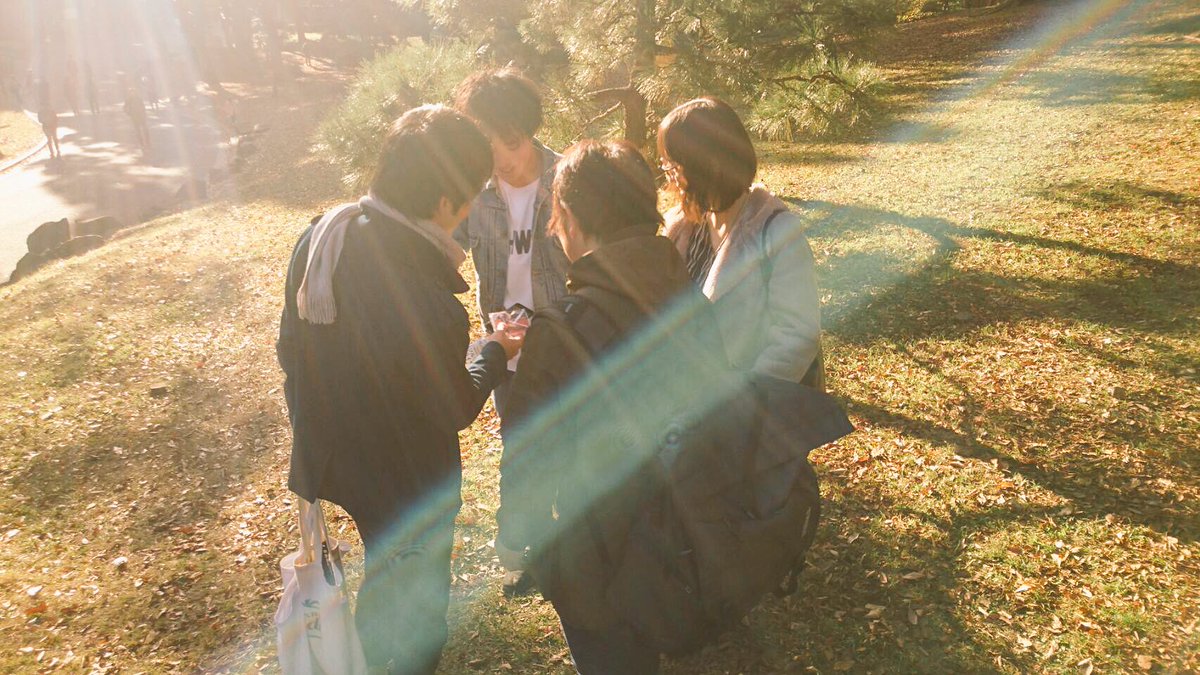 applim_staff's tweet photo. 遅くなってしまいましたが先日の@lovegraph_me 様による優勝チーム撮影会の様子をちらりと…👀✨
後日、撮影していただいたお写真と共にインタビュー記事もブログにて公開する予定ですのでお楽しみに！
#Lovegraph 
#ラブグラフ
#applim https://t.co/ez4Dx6dFAU