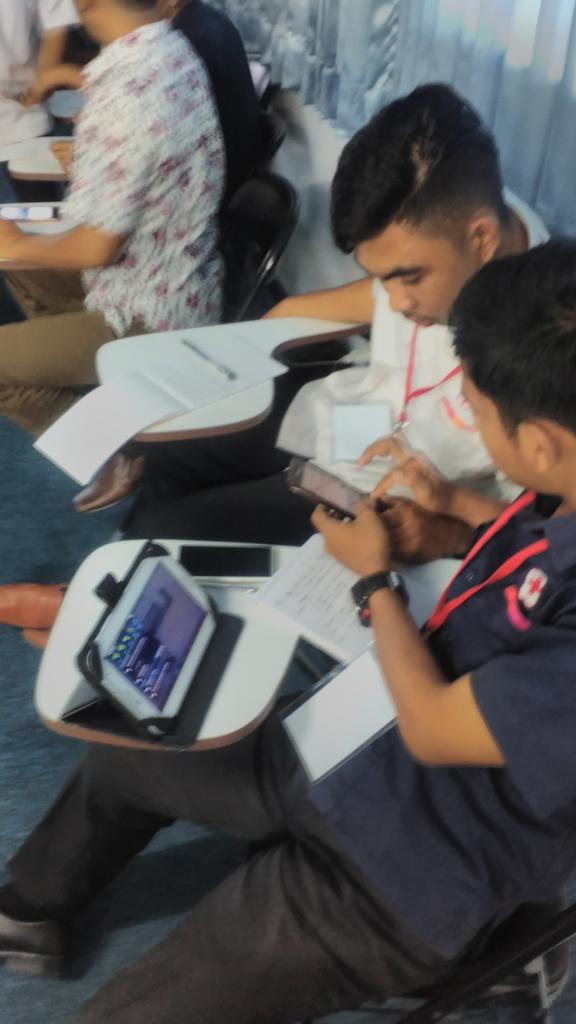 Belajar medsos di #monevkehumasanPMI Lampung. Untuk PMI di era digital. Go to Zaman Now.