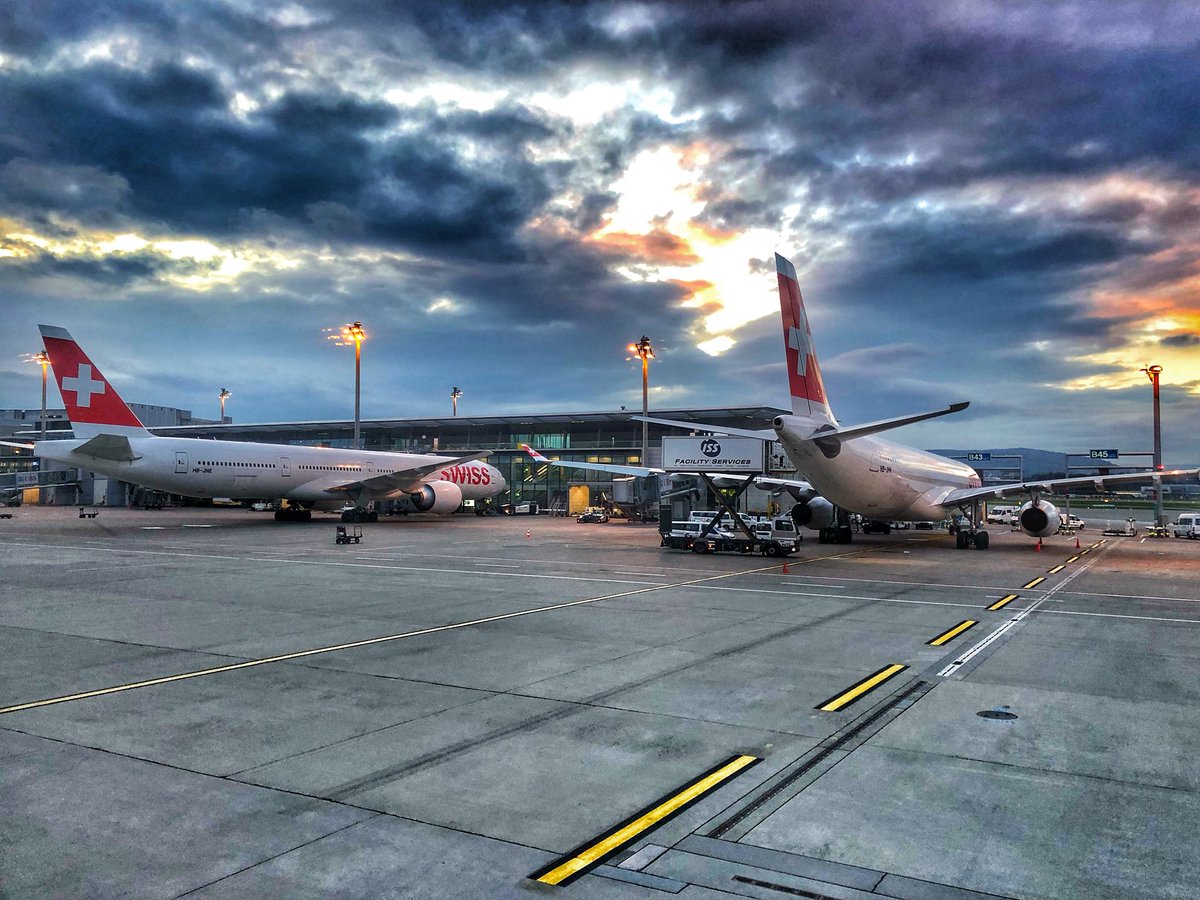 KaiDiekmann's tweet photo. There we are: Guten Morgen, Zürich! https://t.co/MMQoCTzv4w