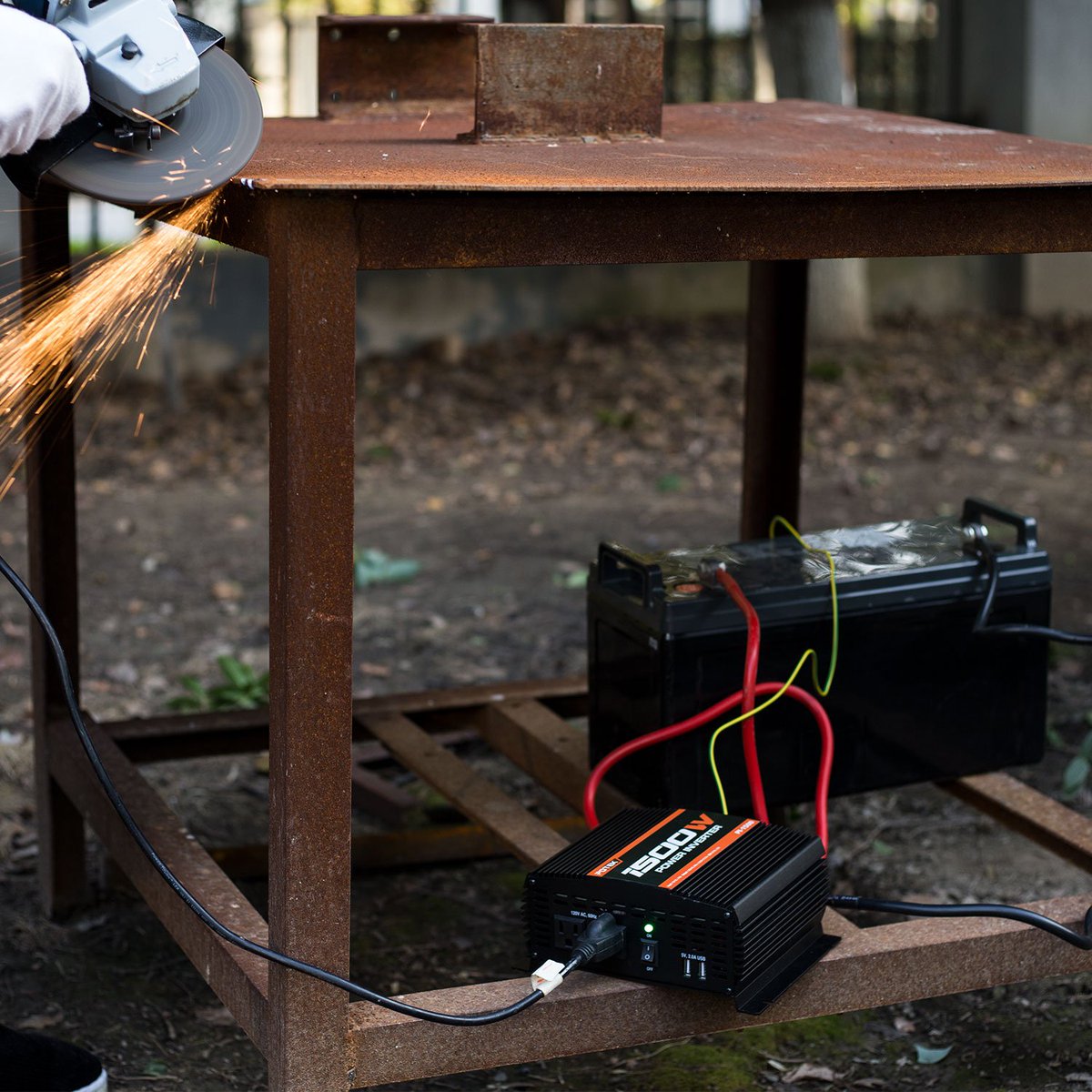PotekSupport's tweet photo. 1500W power inverter usage pic. Very attractive both the durable housing and function. https://t.co/lNB4sl5ySc
