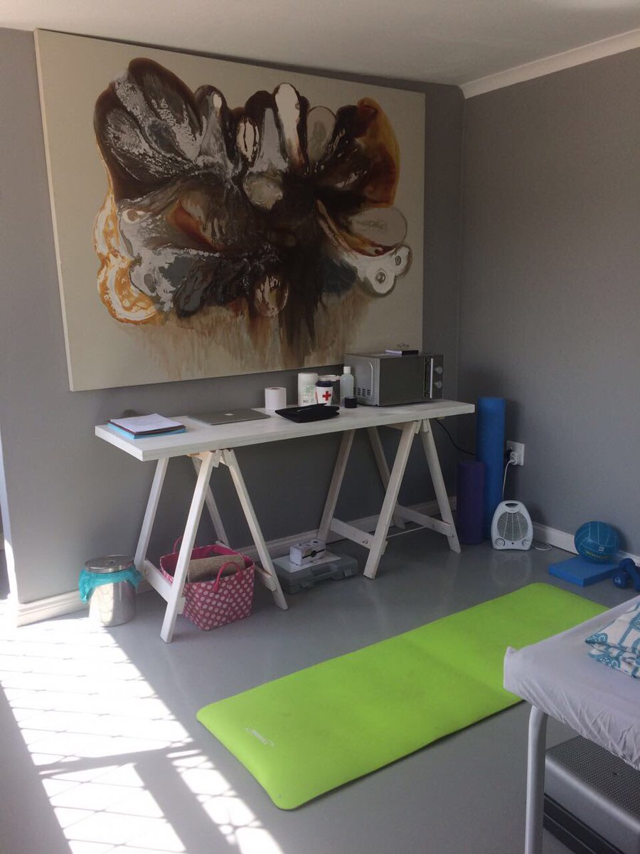 thejoint_inc's tweet photo. The Possibilities are endless. Office Space with great potential to jump start your practice. 
Check out the Proximity website - https://t.co/m5MwuhiJnQ -> property -> commercial to let. 
Erika Landsberg
Head Office 0114750855 
Fax 086 218 1001
Direct line 083 69 306 90 https://t.co/P8hryy572Y