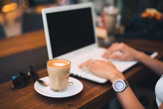 Nouvel article sur le blog !

à lire et à partager 😉
👉 goo.gl/6zPTrJ

#coffice #coffeewifi #lyon6