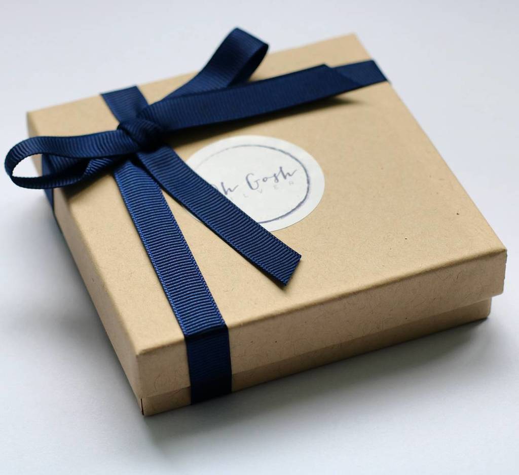 oh_gosh's tweet photo. Wrapping up presents has long been one of my favourite acitivities and its no different with the packages im sending out to you guys either. Each one is wrapped up with love!
I can't believe it's the final day of #madelocalmonth, but it is, and it's beeโฆ https://t.co/8jeat4YvfG https://t.co/4zzvO2DRE2
