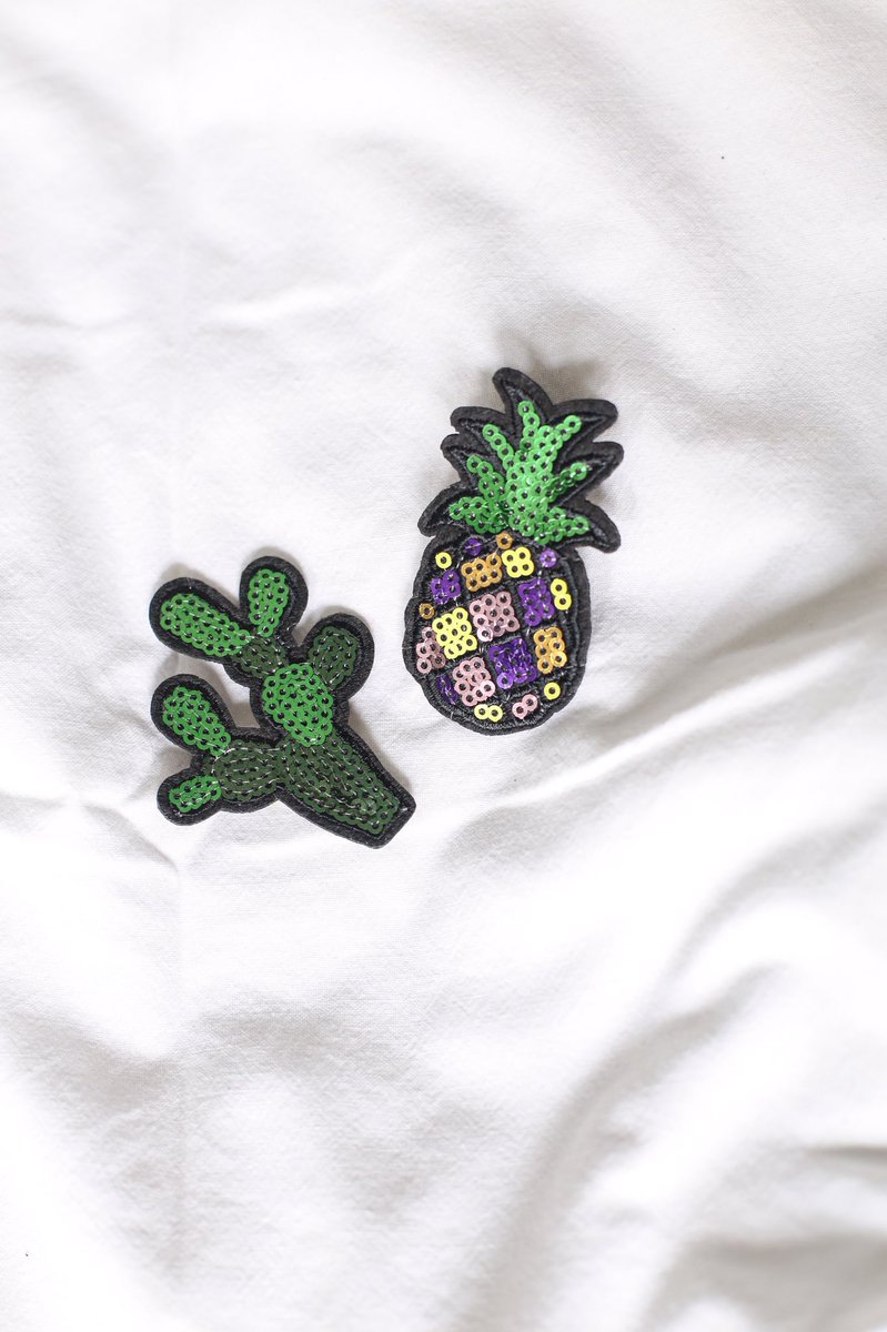 Small but mighty. Make your outfit partyproof with these cool and cute brooches #Juttu #EnjoyTheLittleThings #DressUp #XmassIsComingFalalalalalalalala