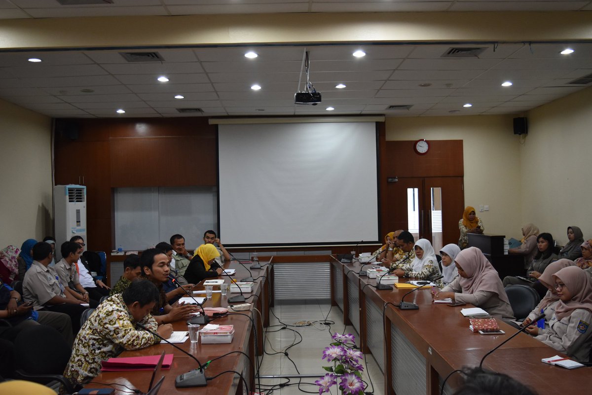 Pelaksanaan Kegiatan Rapat Sinergitas Prgram Keluarga Harapan (PKH) <a href="/pemkotdepok/">PEMERINTAH KOTA DEPOK | #AyoPakaiMasker</a>