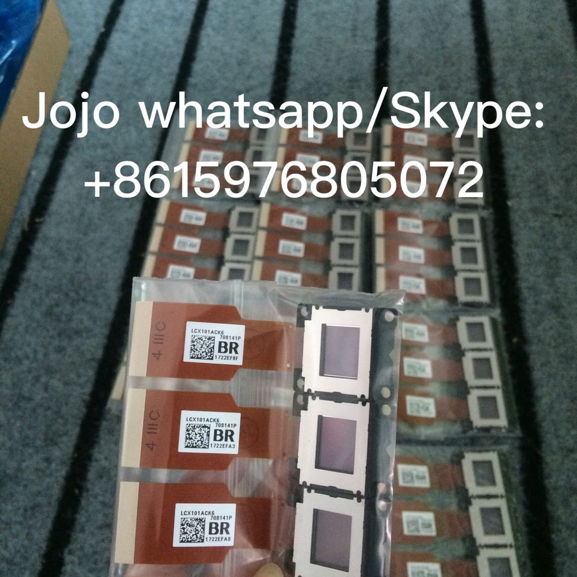 ProjectorJojo's tweet image. New Arrival Stock LCD LCX101A with low price and good quality,welcome to inquiry and order from me!!!😘