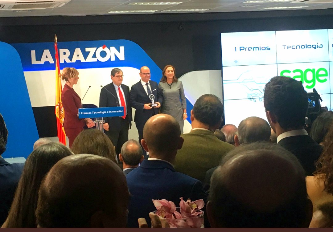 luispardo1's tweet photo. Gracias @larazon_es por este galardon de mejor CEO del año en España. En @SageSpain seguiremos innovando y desarrollando software de gestión para empresas para hacer más competitivo el tejido empresarial español #sage #digital #startswithme https://t.co/kVT1S5Rtv7